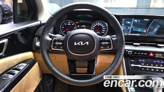 Kia Carnival 2022 — Фото 13/20