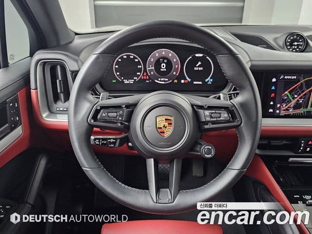 Porsche Cayenne 2024 — ფოტო 13/20