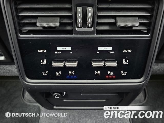 Porsche Cayenne 2024 — ფოტო 16/20