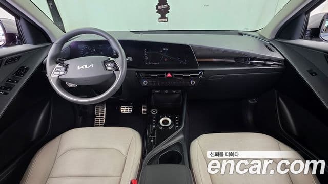 Kia Niro 2022 — Фото 9/20