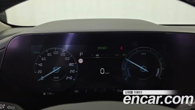 Kia Niro 2022 — Фото 6/20