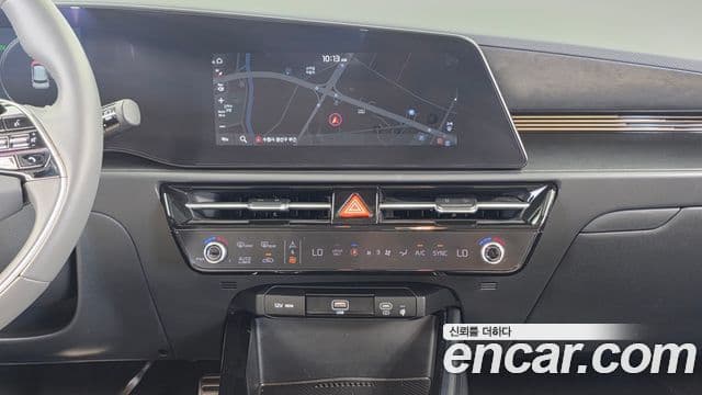 Kia Niro 2022 — Фото 13/20