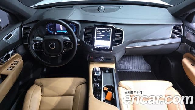 Volvo XC90 2023 — Фото 7/20