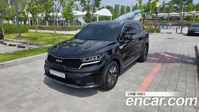 Kia Sorento 2022 — Фото 2/20