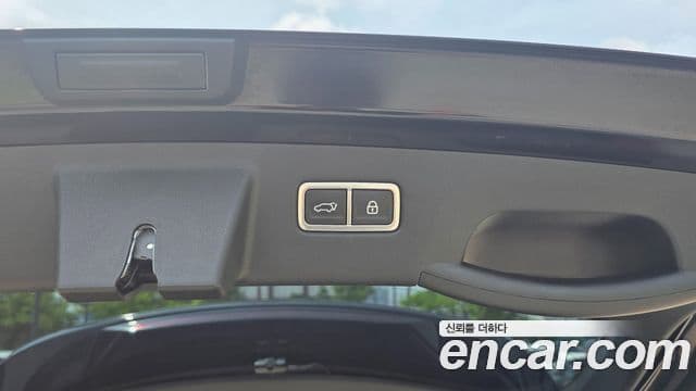 Kia Sorento 2022 — Фото 9/20