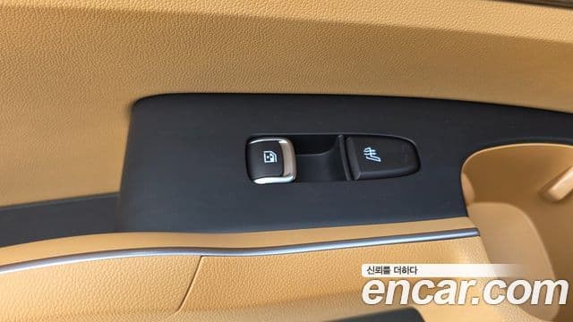 Kia Sorento 2022 — Фото 15/20