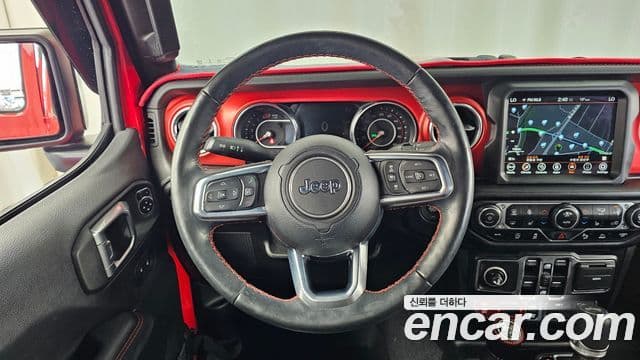 Jeep Wrangler 2021 — Фото 13/20