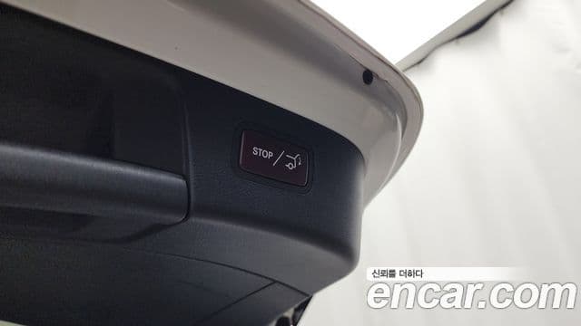 Mercedes-Benz GLA-Class 2018 — Photo 26/32