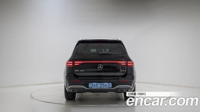 Mercedes-Benz EQB 2025 — ფოტო 19/19