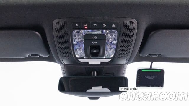 Mercedes-Benz EQB 2025 — ფოტო 17/19