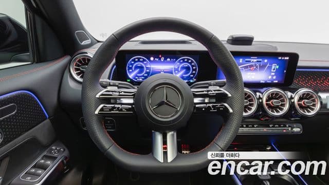 Mercedes-Benz EQB 2025 — ფოტო 14/19
