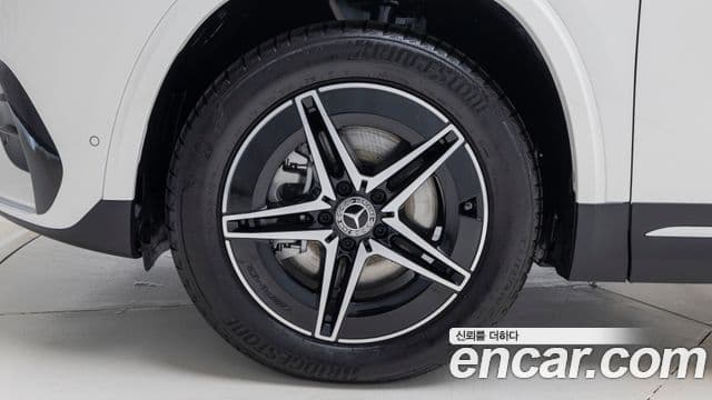 Mercedes-Benz EQA 2025 — ფოტო 15/19