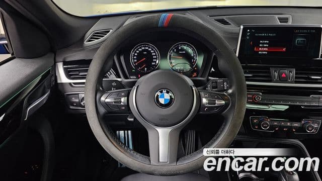 BMW X2 2019 — Şəkil 13/20