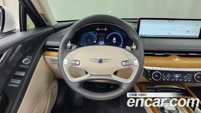 Genesis Electrified G80 2023 — ფოტო 13/20