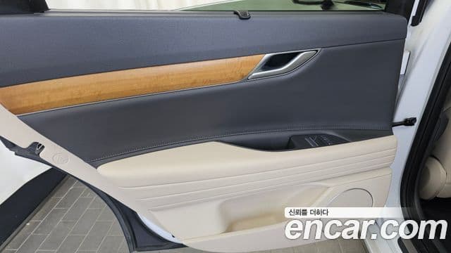 Genesis G80 2023 — ფოტო 12/34
