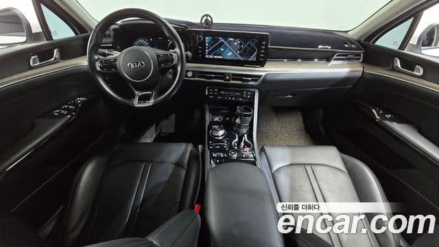 Kia K5 2020 — ფოტო 7/20