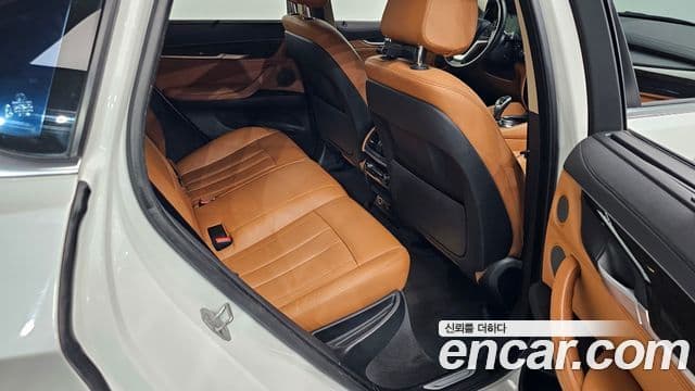 BMW X6 2018 — ფოტო 11/20