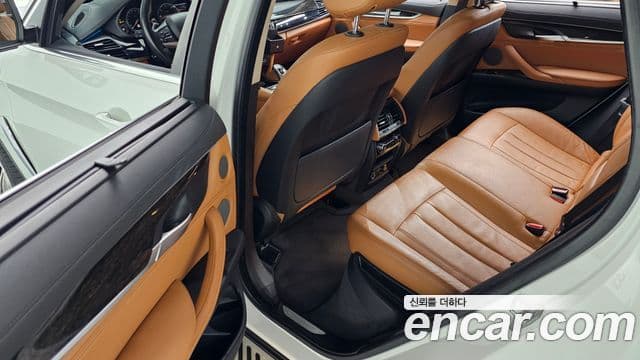 BMW X6 2018 — ფოტო 12/20