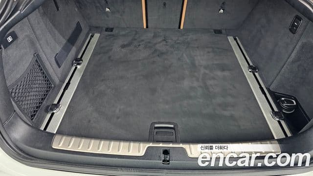 BMW X6 2018 — ფოტო 17/20
