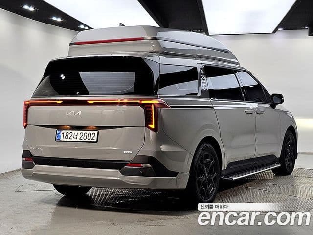 Kia Carnival 2024 — Şəkil 9/20