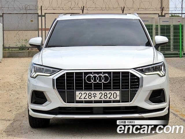Audi Q3 2020 — Photo 9/20