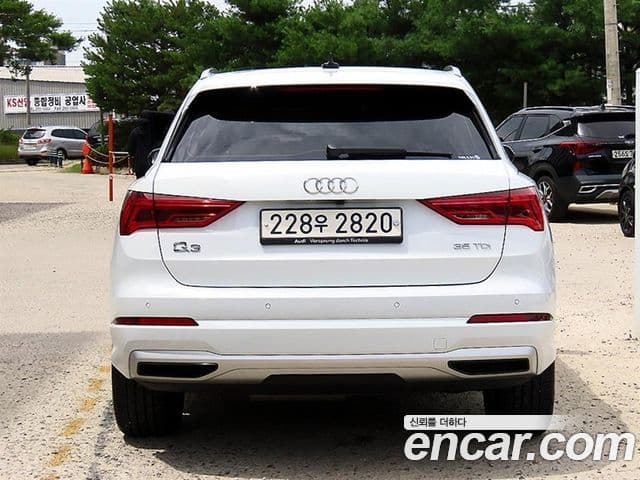 Audi Q3 2020 — Photo 10/20