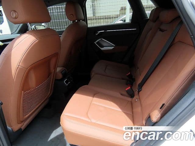 Audi Q3 2020 — Photo 20/20