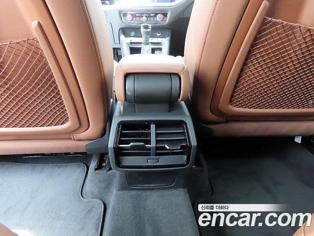 Audi Q3 2020 — Photo 11/20