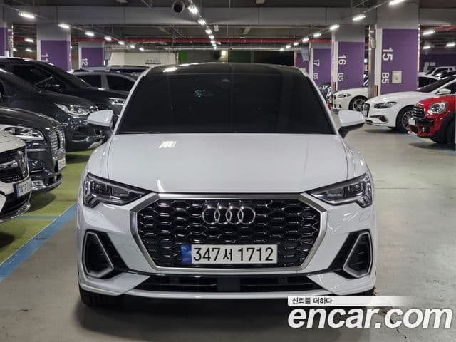 Audi Q3 2022 — Şəkil 1/20