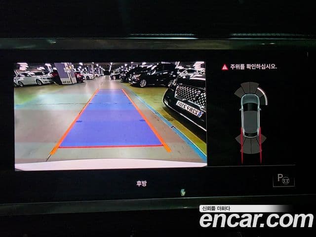 Audi Q3 2022 — Şəkil 19/20