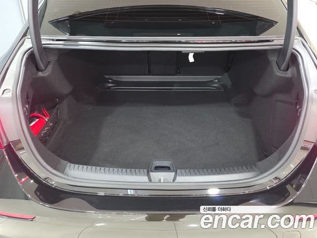 Mercedes-Benz E-Class 2025 — Şəkil 13/15