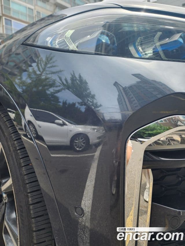 BMW X7 2021 — Photo 6/20