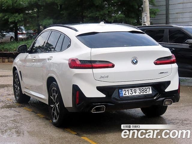 BMW X4 2024 — Фото 2/20