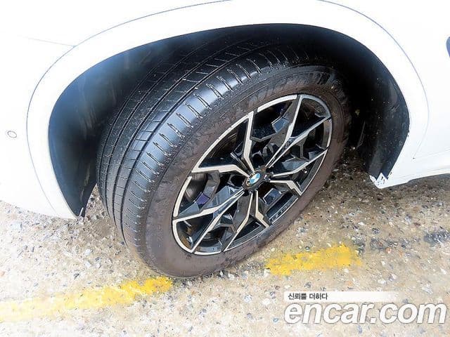 BMW X4 2024 — Фото 18/20
