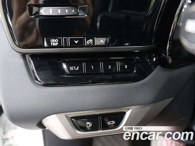 Lexus RX350h 2025 — Şəkil 14/20