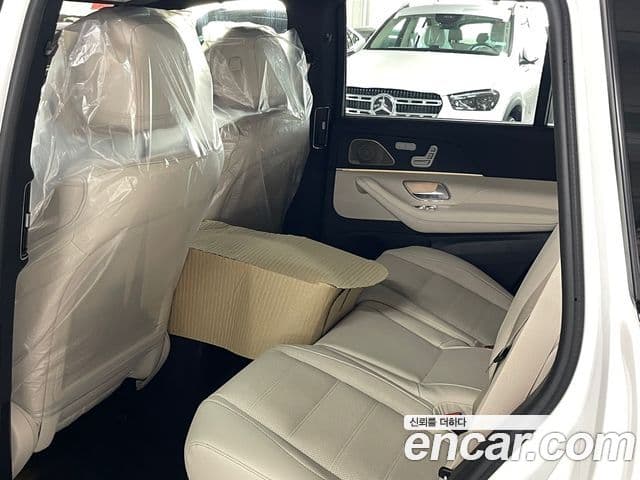 Mercedes-Benz GLS-Class 2026 — Şəkil 11/14