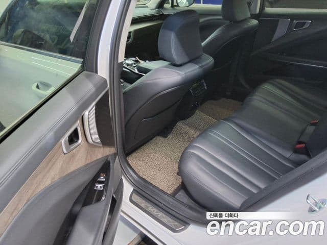Kia K8 2022 — ფოტო 4/15
