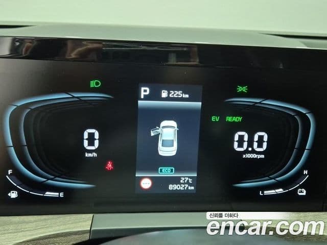 Kia K8 2022 — ფოტო 5/15