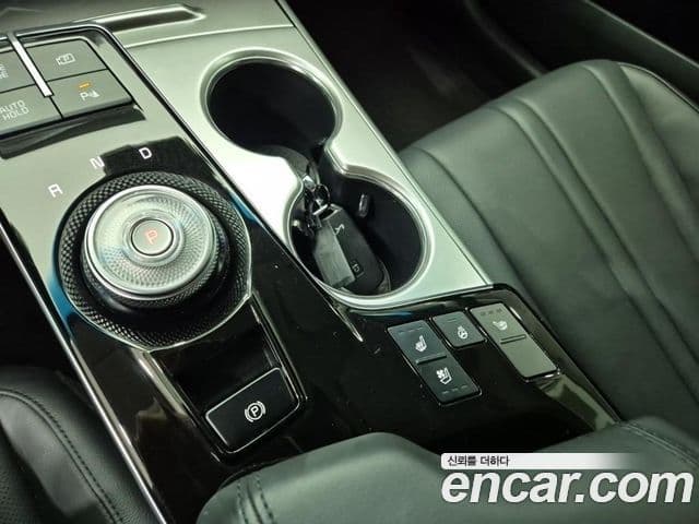 Kia K8 2022 — ფოტო 7/15