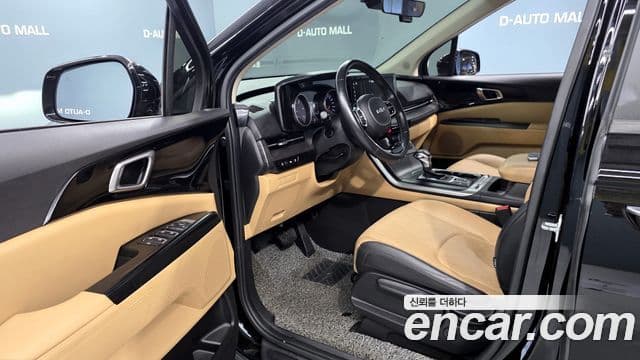 Kia Carnival 2021 — Şəkil 9/20