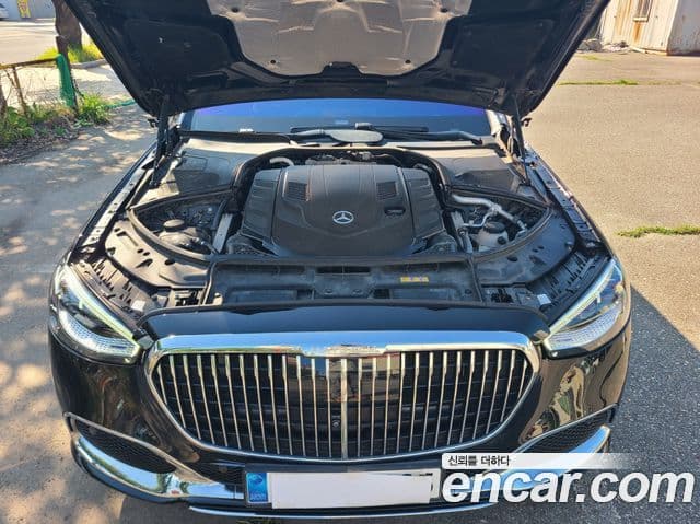 Mercedes-Benz S-Class 2021 — Photo 17/20
