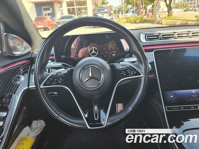 Mercedes-Benz S-Class 2021 — Photo 15/20