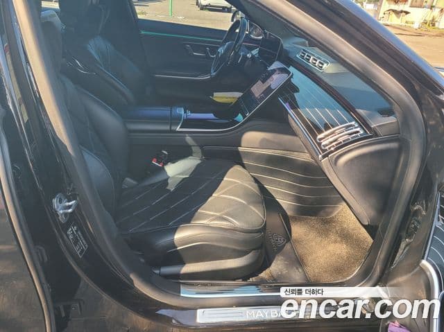 Mercedes-Benz S-Class 2021 — Photo 18/20
