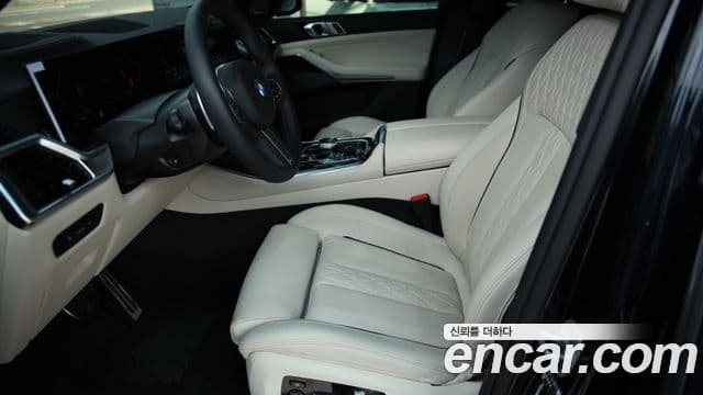 BMW X5 2025 — Фото 12/15