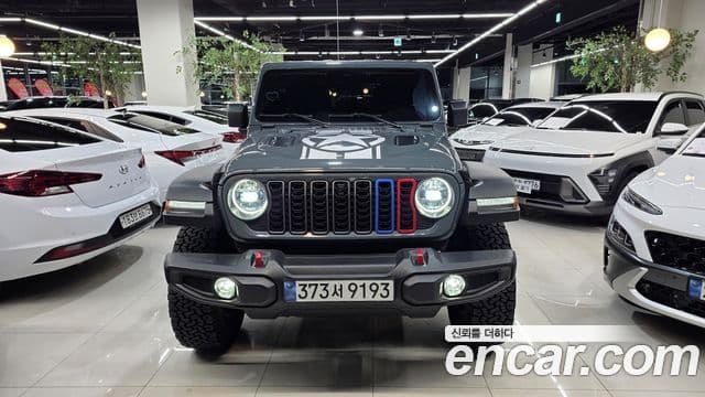 Jeep Wrangler 2025 — Şəkil 20/20