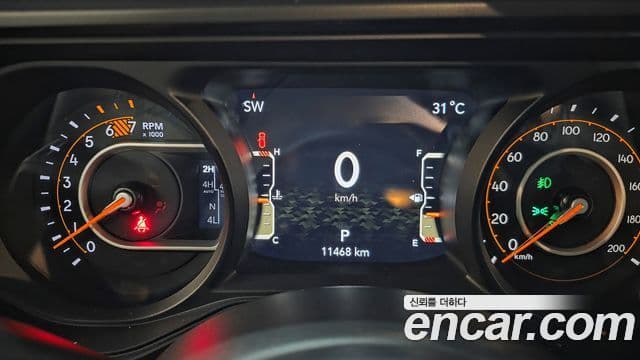 Jeep Wrangler 2025 — Şəkil 8/20