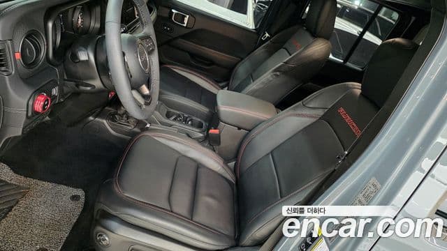 Jeep Wrangler 2025 — Şəkil 17/20