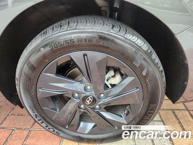 Hyundai Avante 2022 — фото 4 из 17