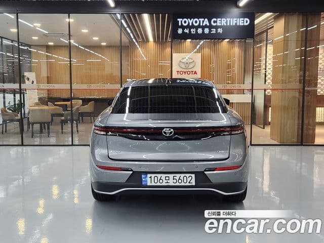 Toyota Crown Crossover 2024 — Şəkil 4/19