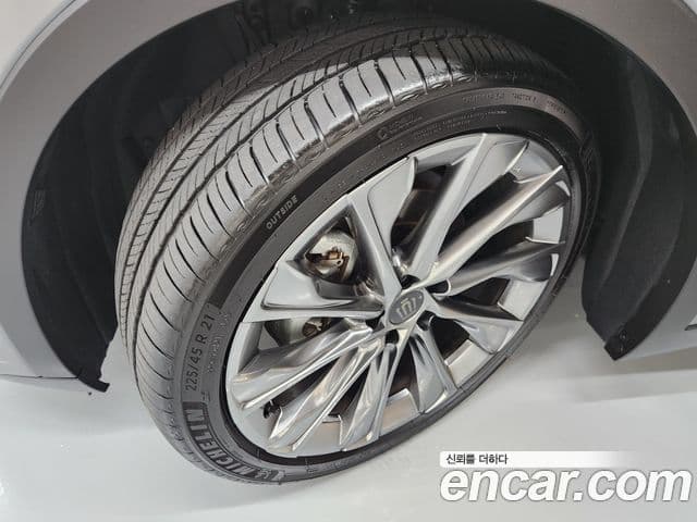 Toyota Crown Crossover 2024 — Şəkil 15/19